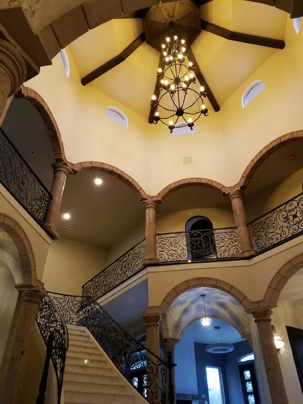 Curved & Grand Stairs