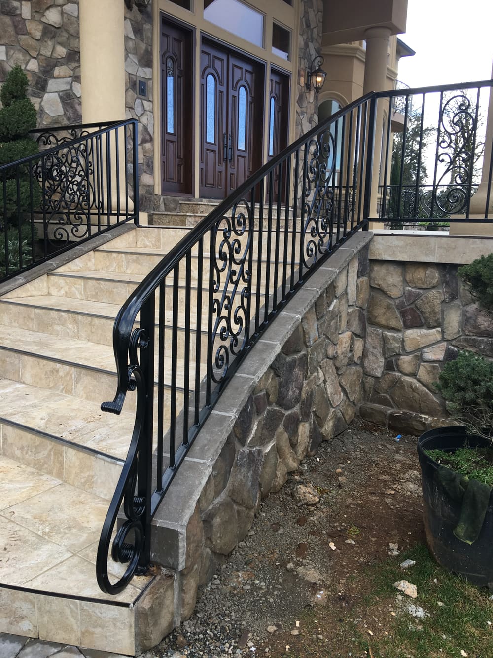 Curved & Grand Stairs