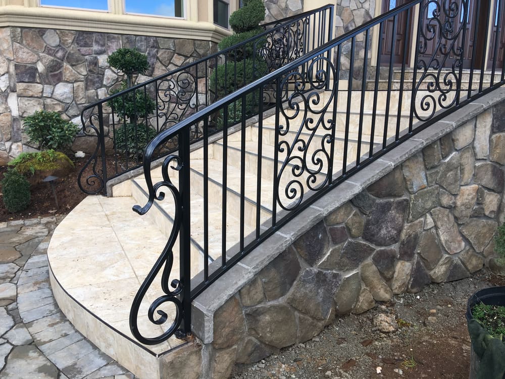 Curved & Grand Stairs