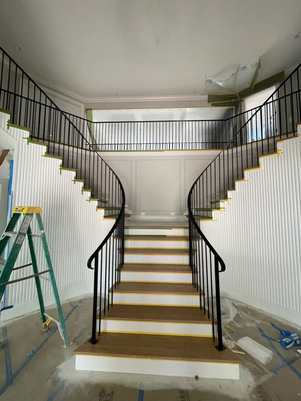 Curved & Grand Stairs