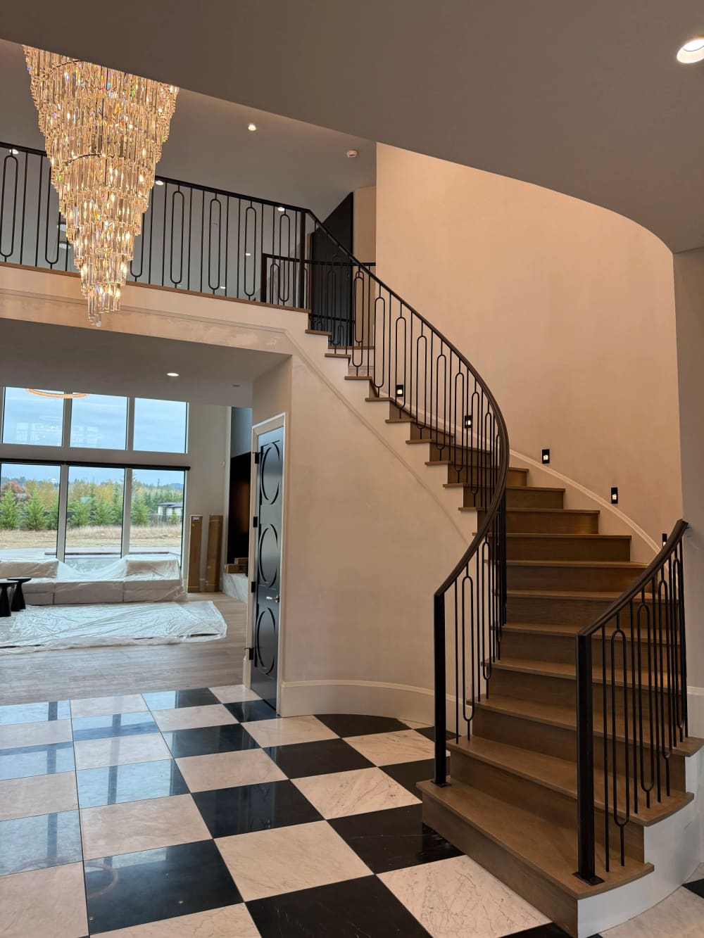 Curved & Grand Stairs