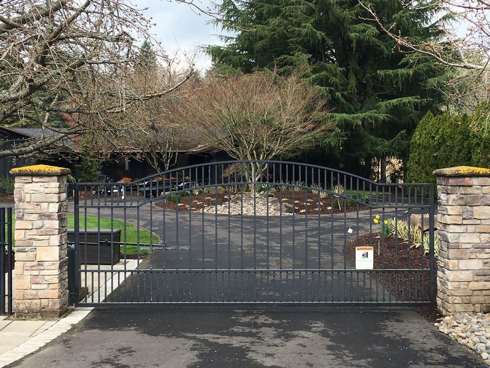 Gates & Fencing